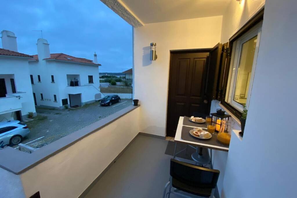 Blue Lagoon - Condominio Fechado Lagoa De Obidos Foz do Arelho Exterior photo